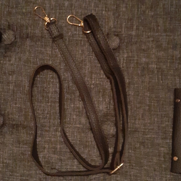 Purse - Picture 3 of 5